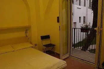 אכסניה La Controra נאפולי