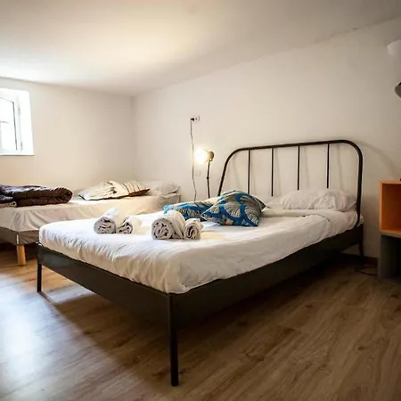 La Controra Hostel *