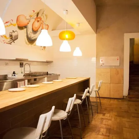 La Controra Hostel *