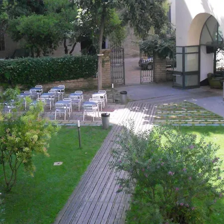 Hostel La Controra