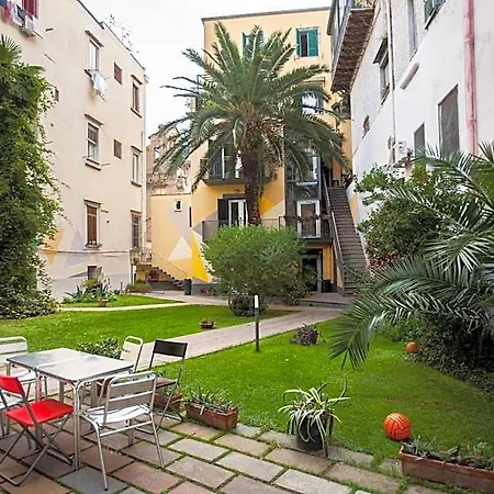 La Controra Hostel
