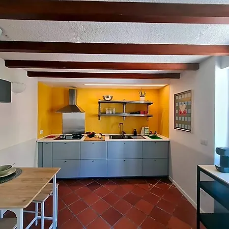 La Controra Hostel