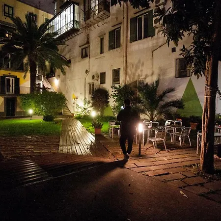 La Controra Hostel *