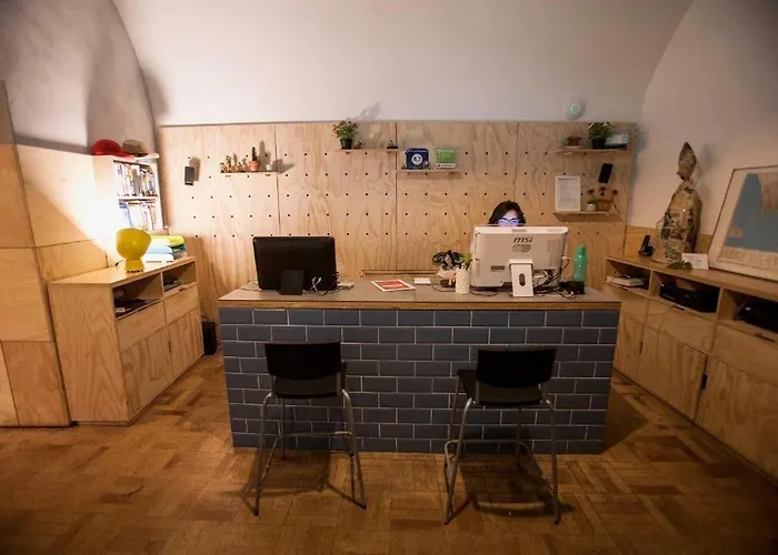 Hostel La Controra *