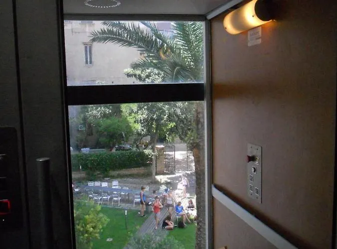 La Controra Hostel Naples