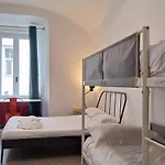 Hostel La Controra