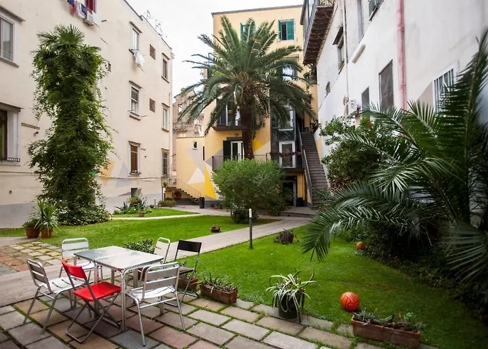 Hostel La Controra Naples